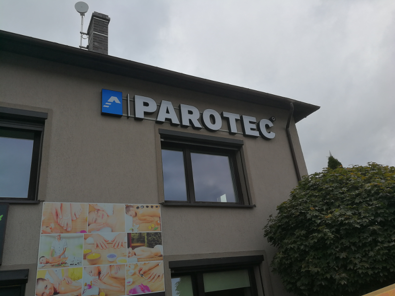  Logo Parotec